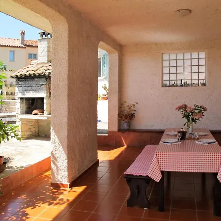 Holiday home Franko 2 - Mdn185 By Interhome